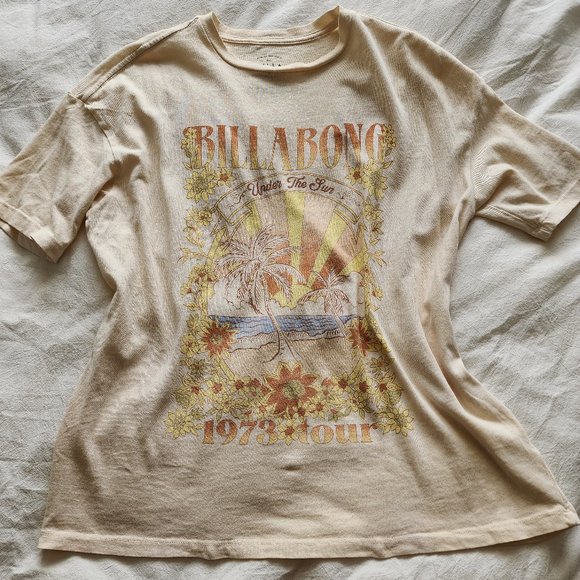 Billabong graphic tee - Picture 1 of 2
